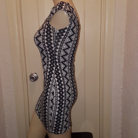 H&M mini - Picture 2 of 3